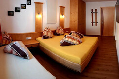 50323501_2255956441317477_4815268185517326336_n