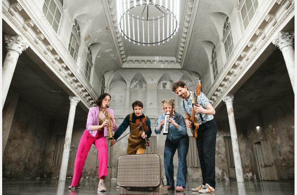 Gedankenreiseorchester | © Reza Majdodin