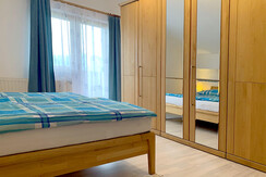 Berg und mehr - SCHLAFZIMMER #2_Ansicht3