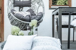 Privater umzäunter Garten mit Terrasse - App. #3 Privater umzäunter Garten mit Terrasse - App. #3