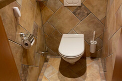 WC mit automatic Entlüftung