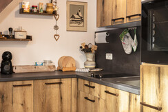 Voll ausgestattete Küche