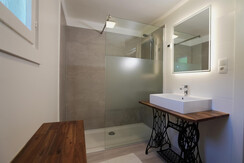 Badezimmer OG begehbare Dusche Badezimmer OG begehbare Dusche