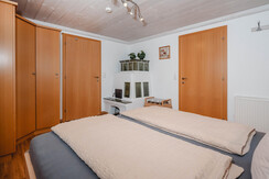 1. Schlafzimmer