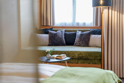 ritzenhof-zimmer-und-suiten-zimmer-bergblick-ansic ritzenhof-zimmer-und-suiten-zimmer-bergblick-ansic