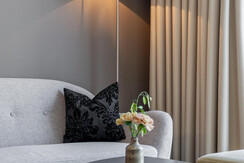 ritzenhof-zimmer-und-suiten-klassik-zimmer-couch ritzenhof-zimmer-und-suiten-klassik-zimmer-couch