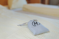 schlaf gut MaurerHof Zirbensackerl