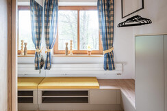 Studio_Holz_Vorraum (18)