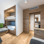 Photo of Junior suite, separate toilet and shower/bathtub, 2 bed rooms