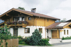 csm_Ferienwohnung-Kroell-Sommeransicht_e56402c606 csm_Ferienwohnung-Kroell-Sommeransicht_e56402c606