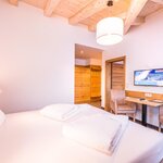 Bild von Vierbettzimmer, Bad, WC