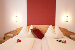 Süße Träume in harmonisiertem Schlafzimmer