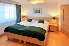 Schlafzimmer 1 EschenWald